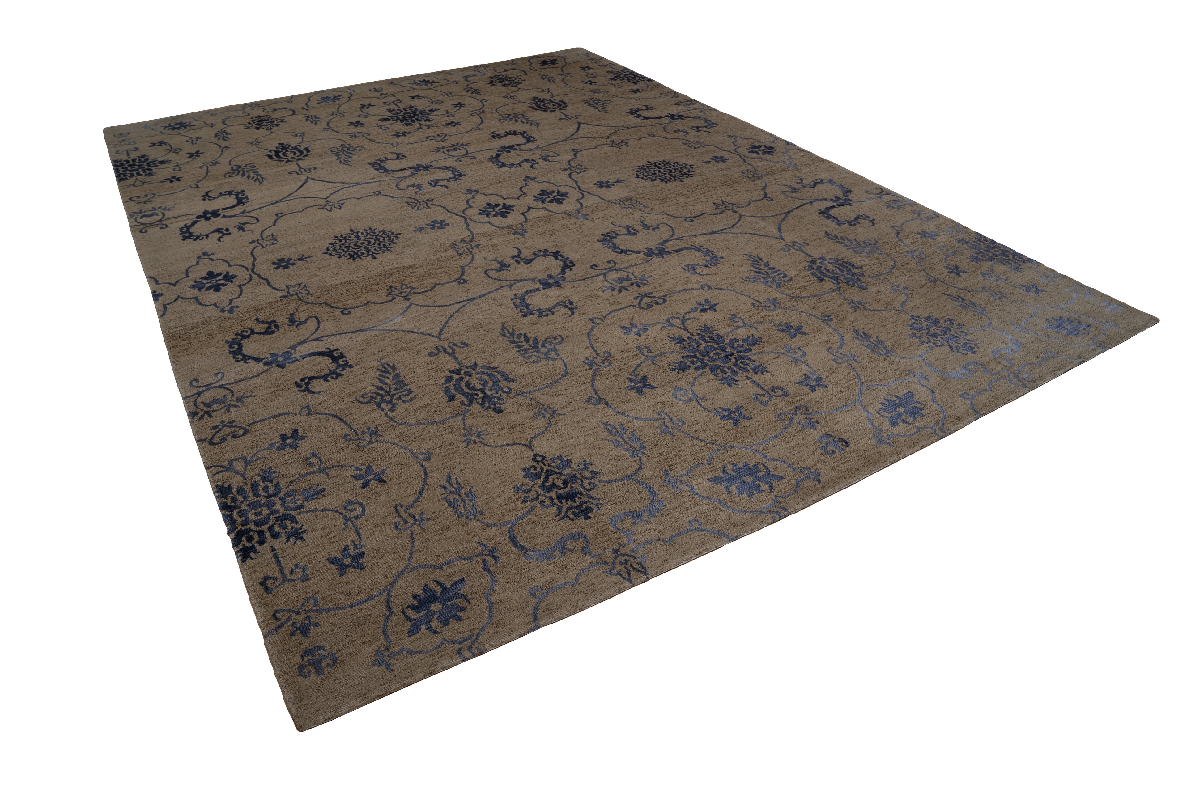 20009 Fine Hand Knotted Nepal Rug