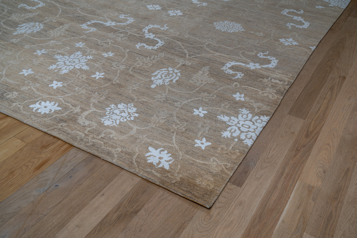 200010 Fine Hand Knotted Nepal Rug