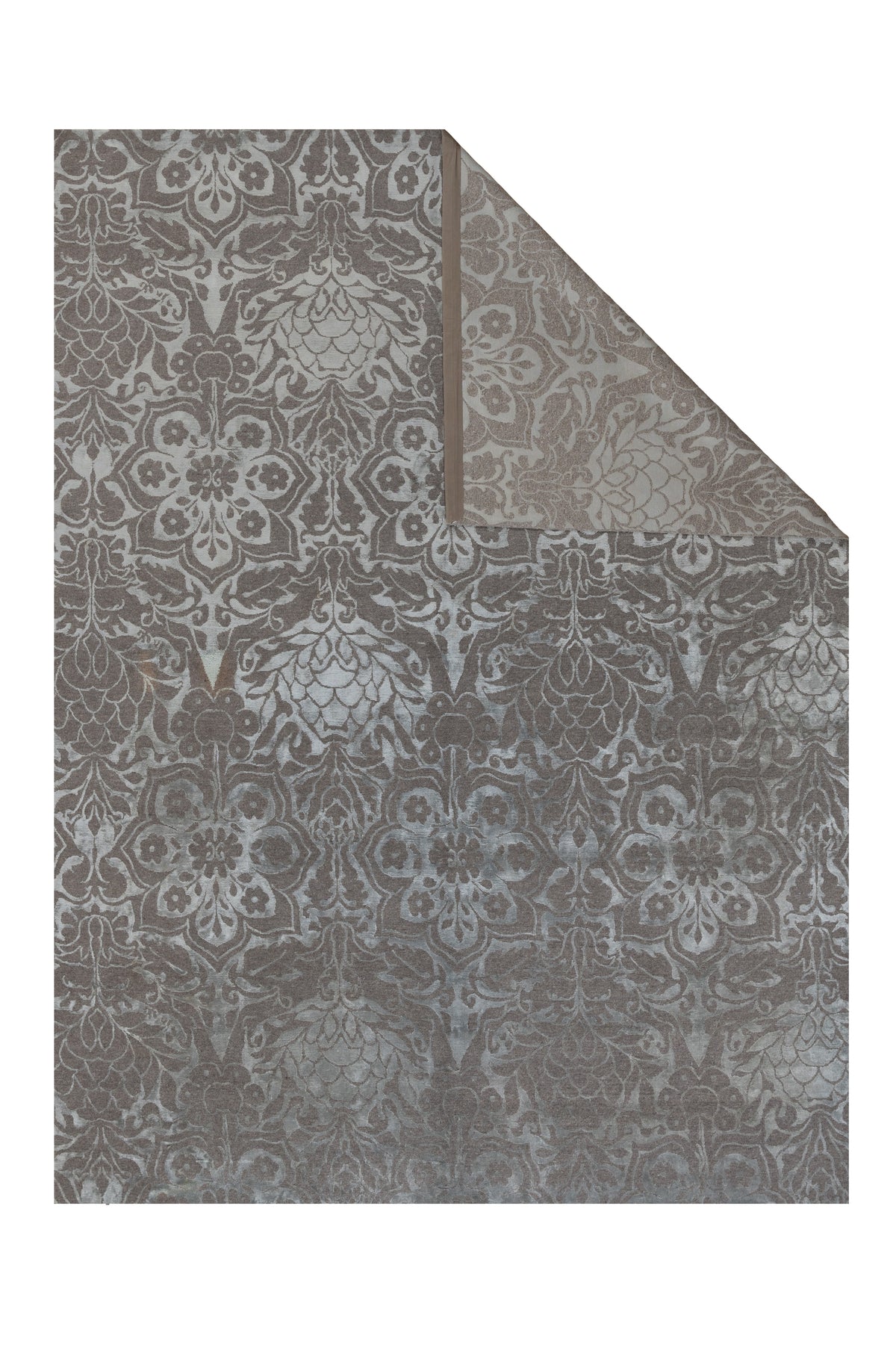 200015 Fine Hand Knotted Nepal Rug