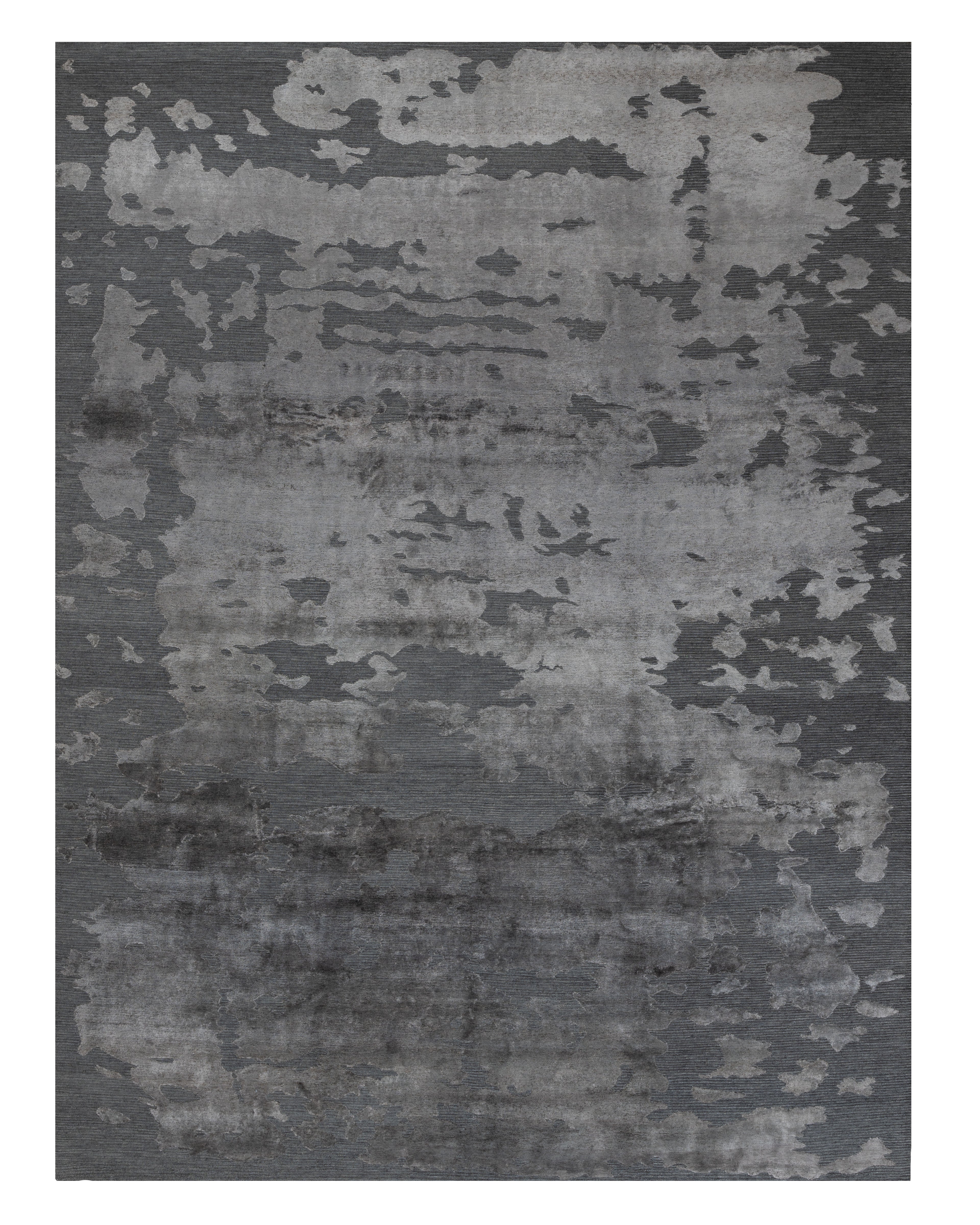 20026 Fine Hand Knotted Nepal Rug