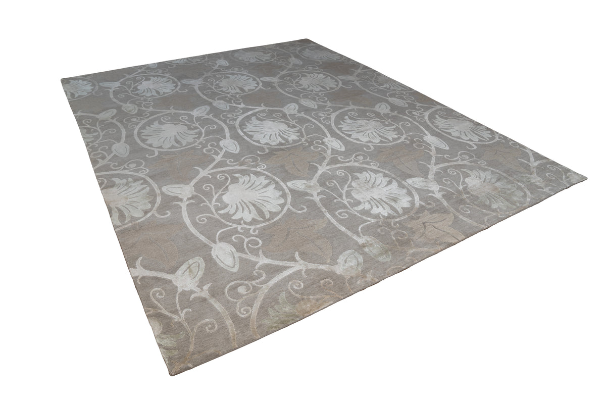 20031 Fine Hand Knotted Nepal Rug