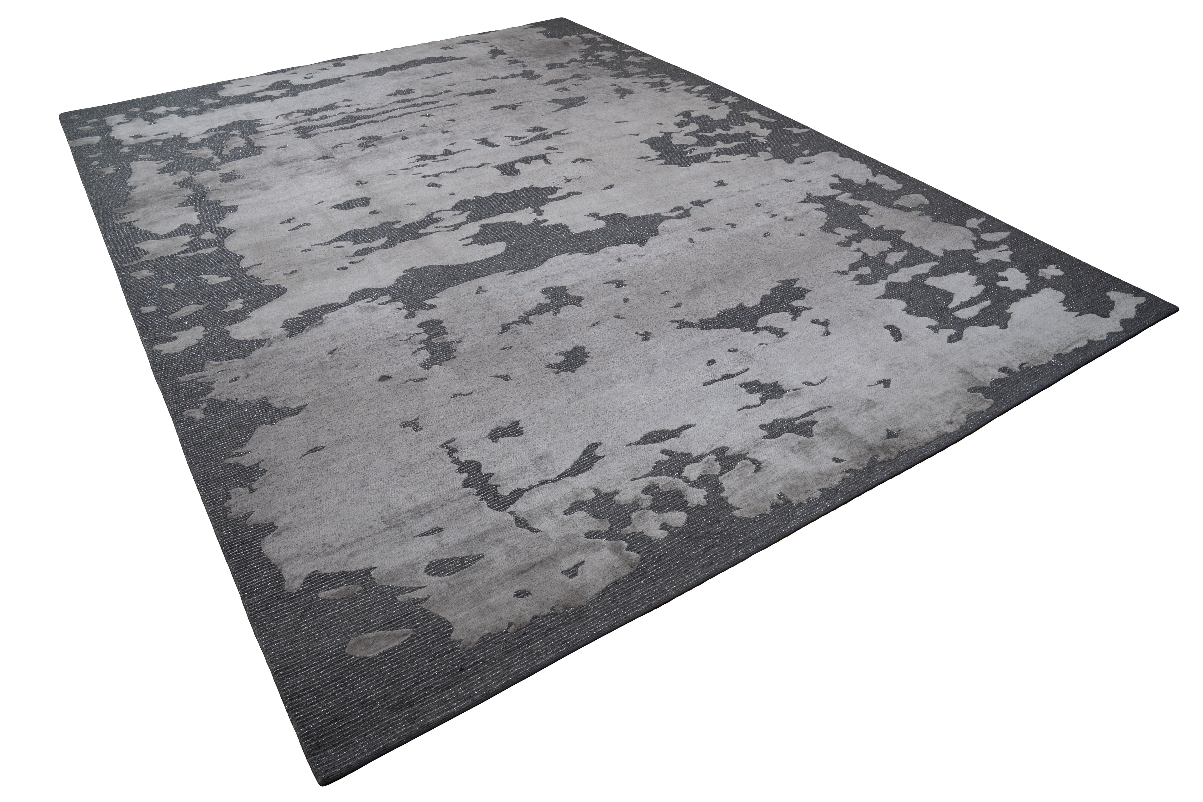 20086 Fine Hand Knotted Nepal Rug