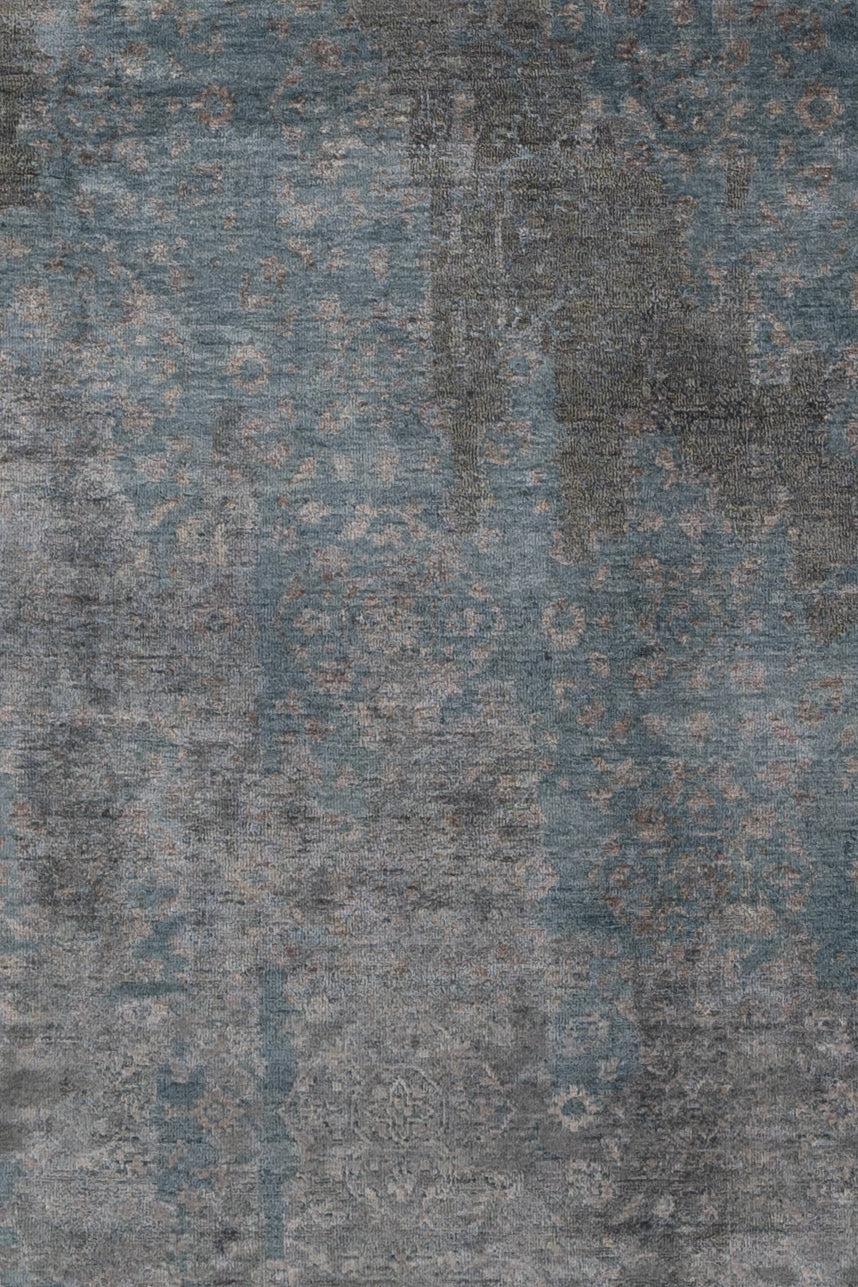 20107 Fine Hand Knotted Nepal Rug