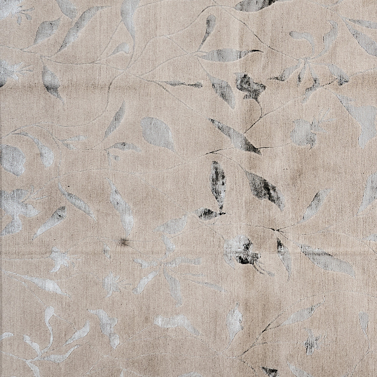 20145 Fine Hand Knotted Nepal Rug