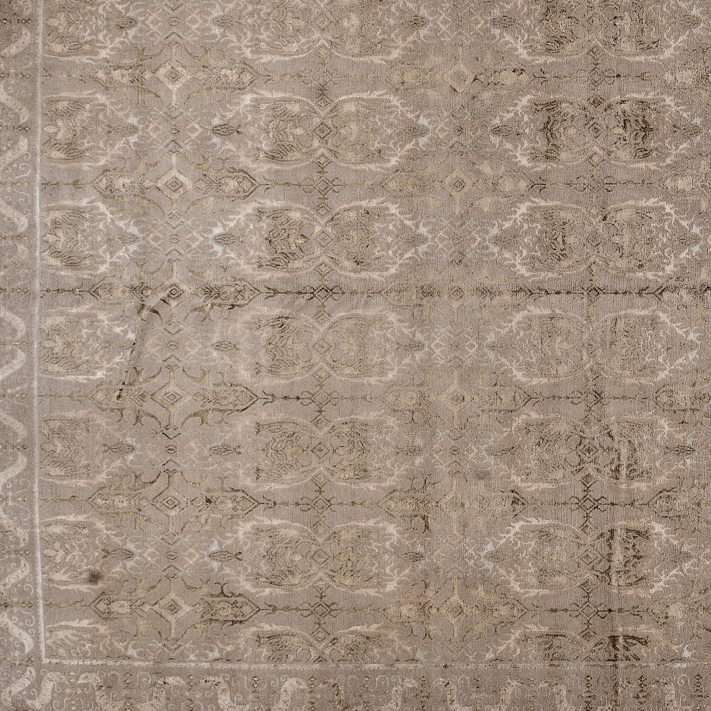 20163 Fine Hand Knotted Nepal Rug