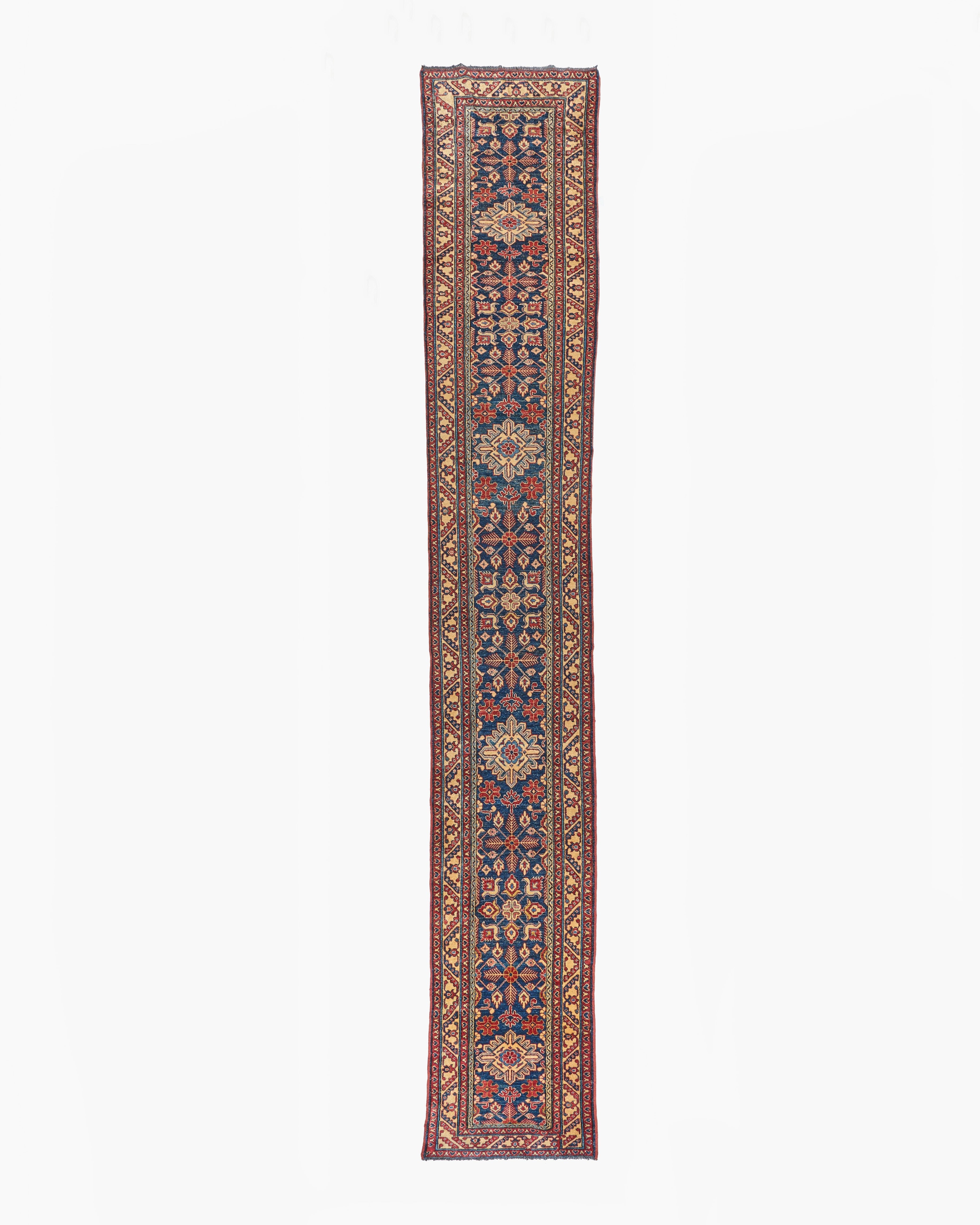 40007 Shirvan Runner