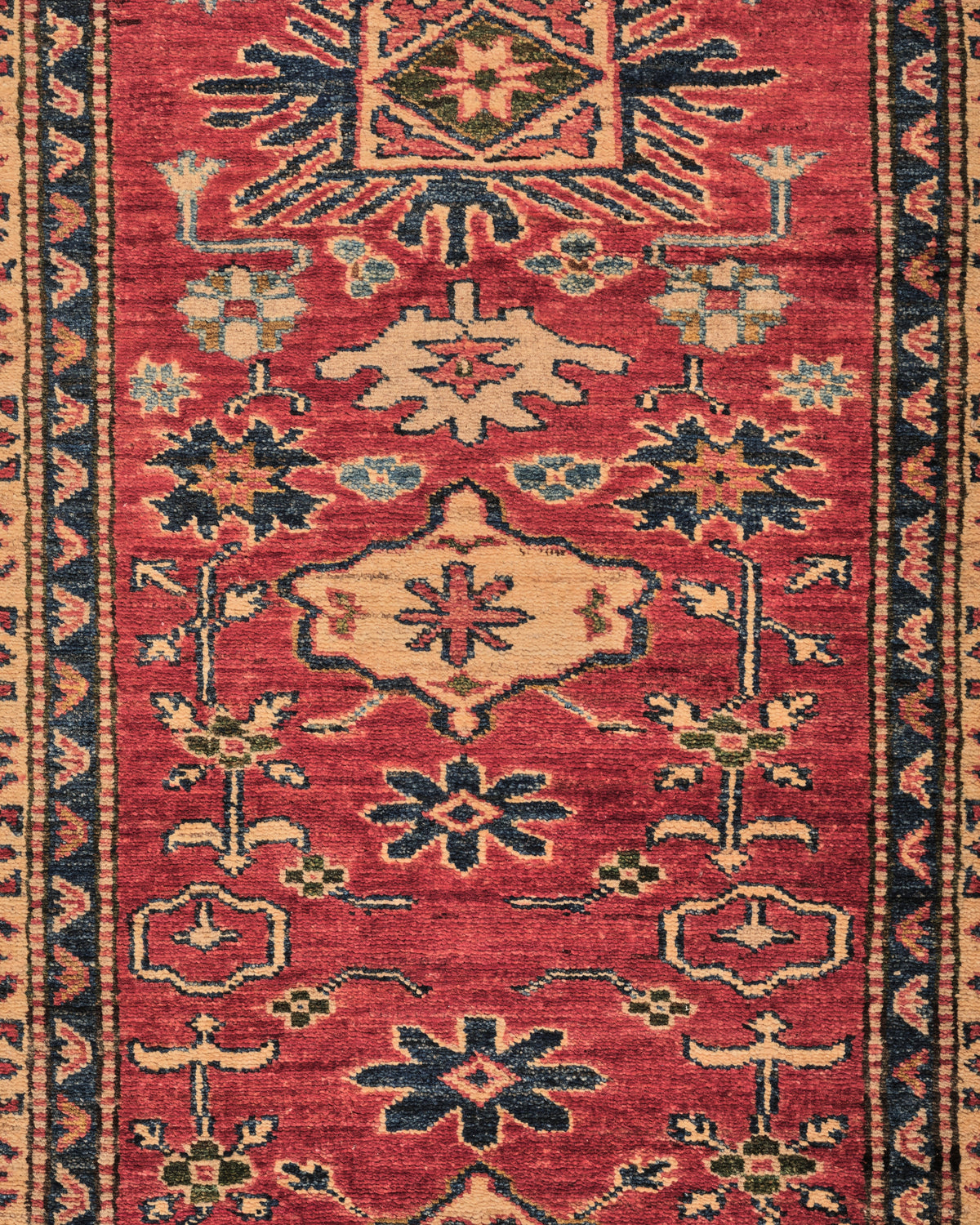 40010 Shirvan Runner