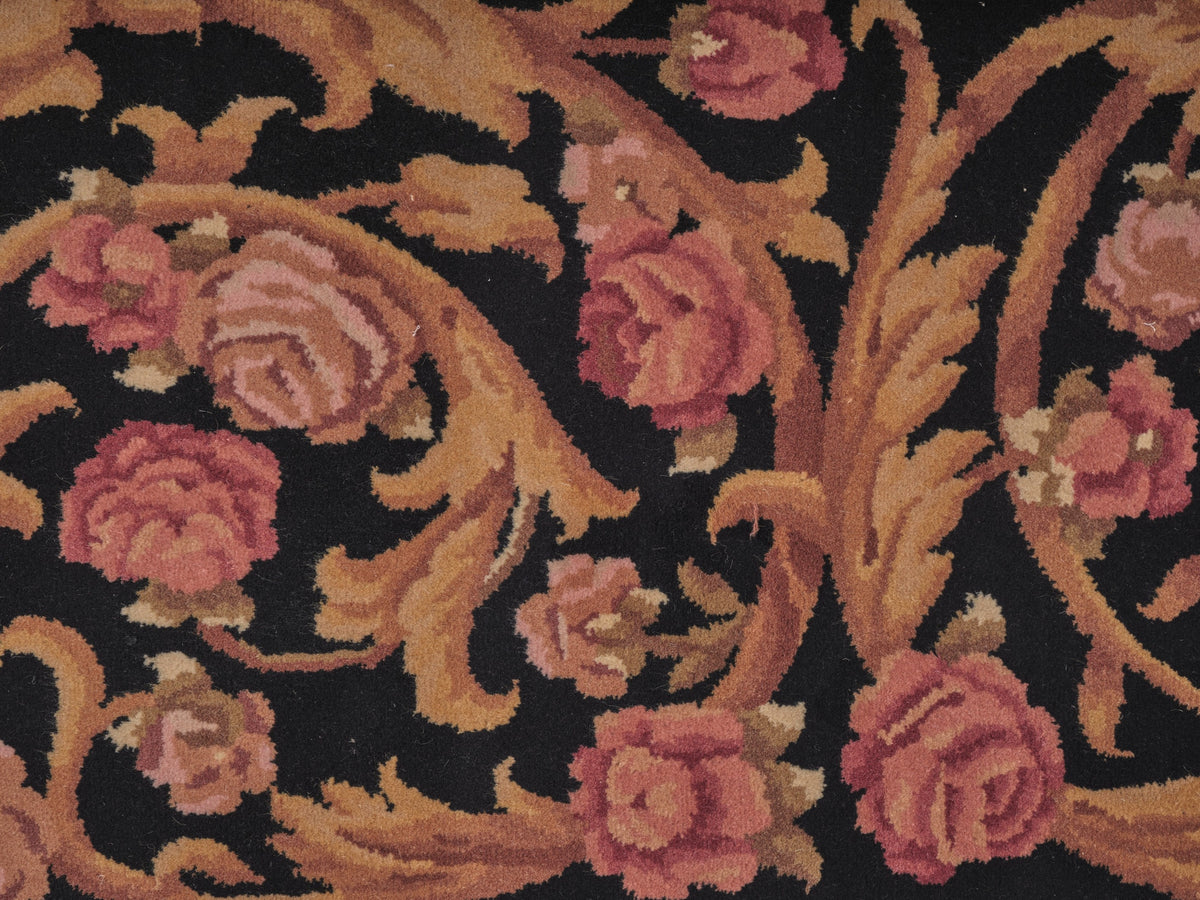 40024 Hand Knotted European Savonnerie