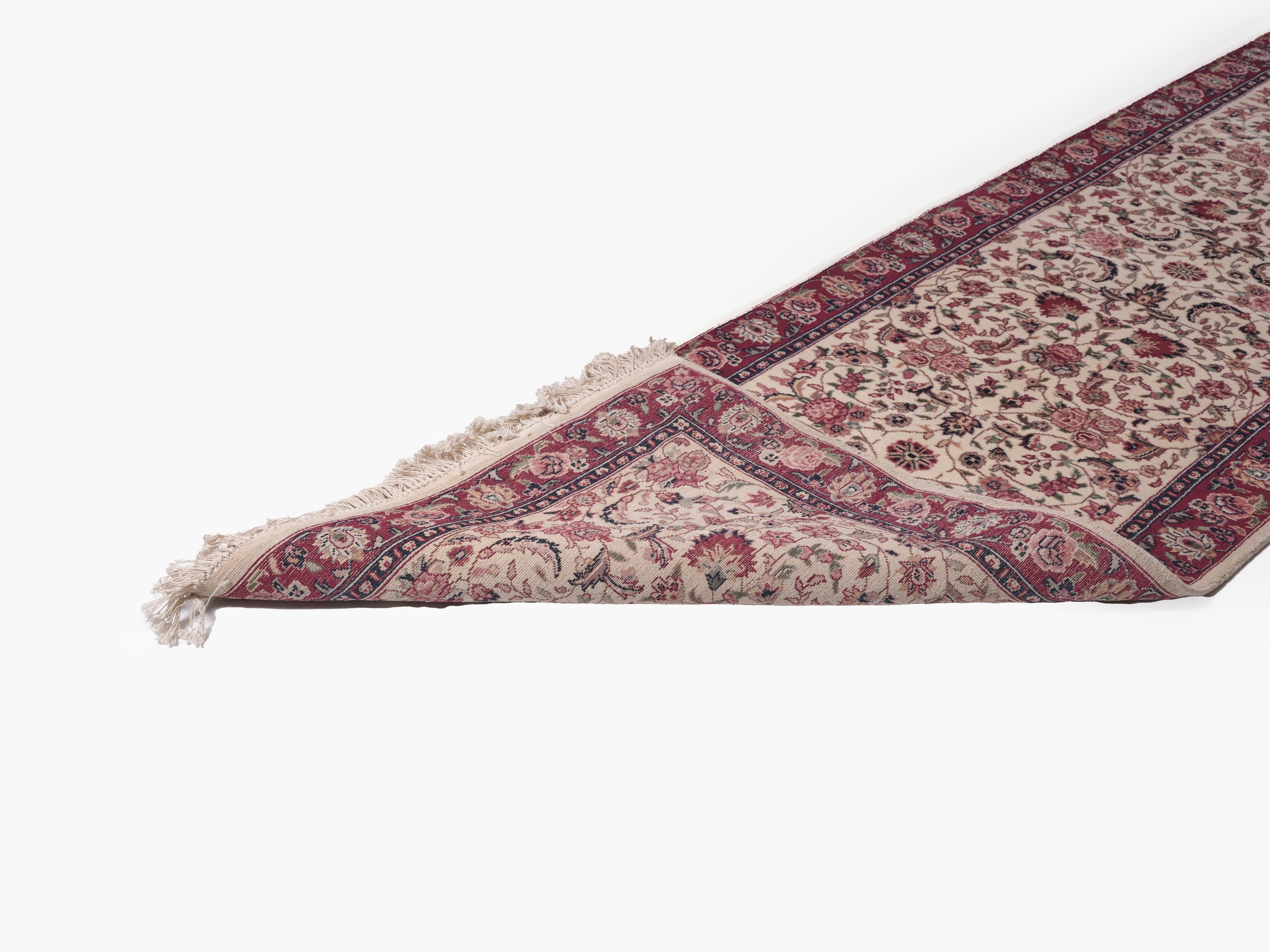 40028 Sino- tabriz Wool/ Silk Runner