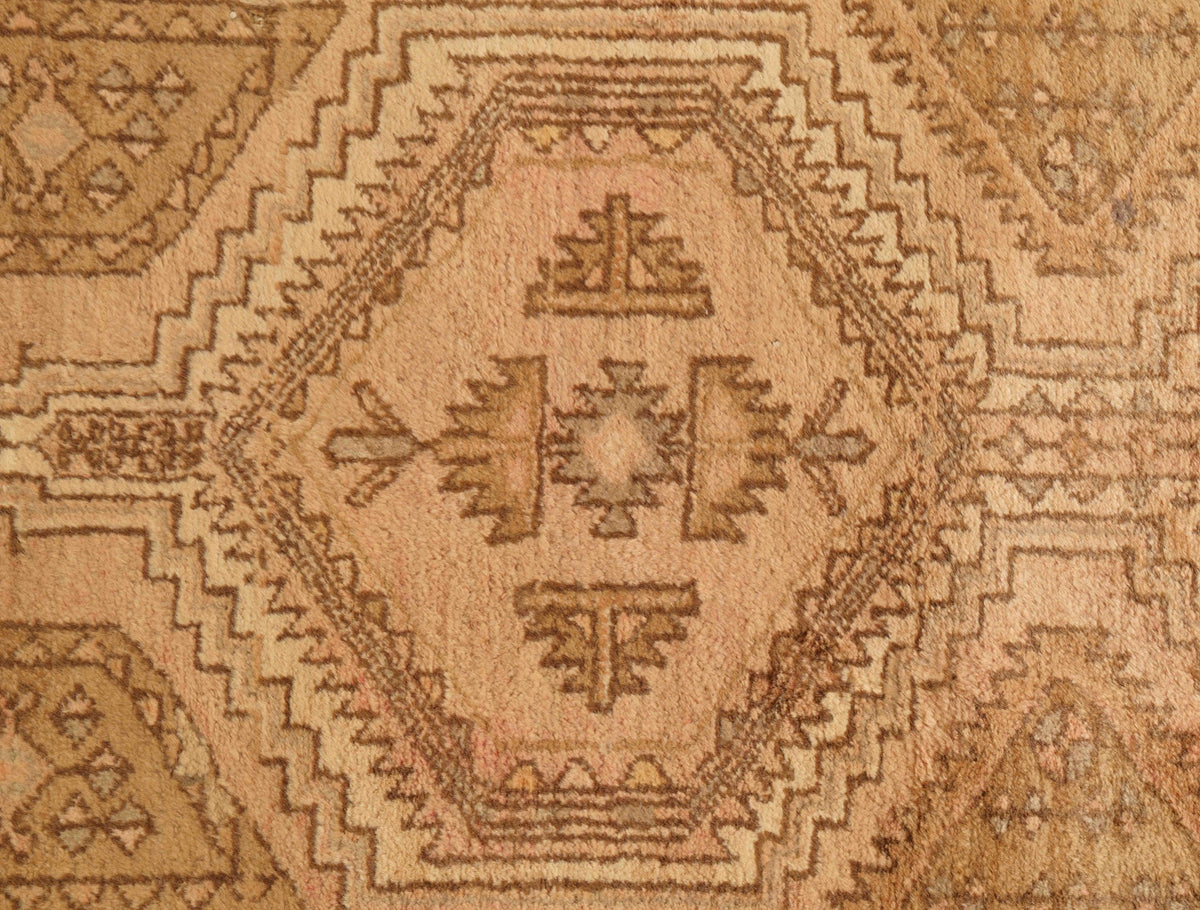 40072 Antique Perisian Heriz Runner