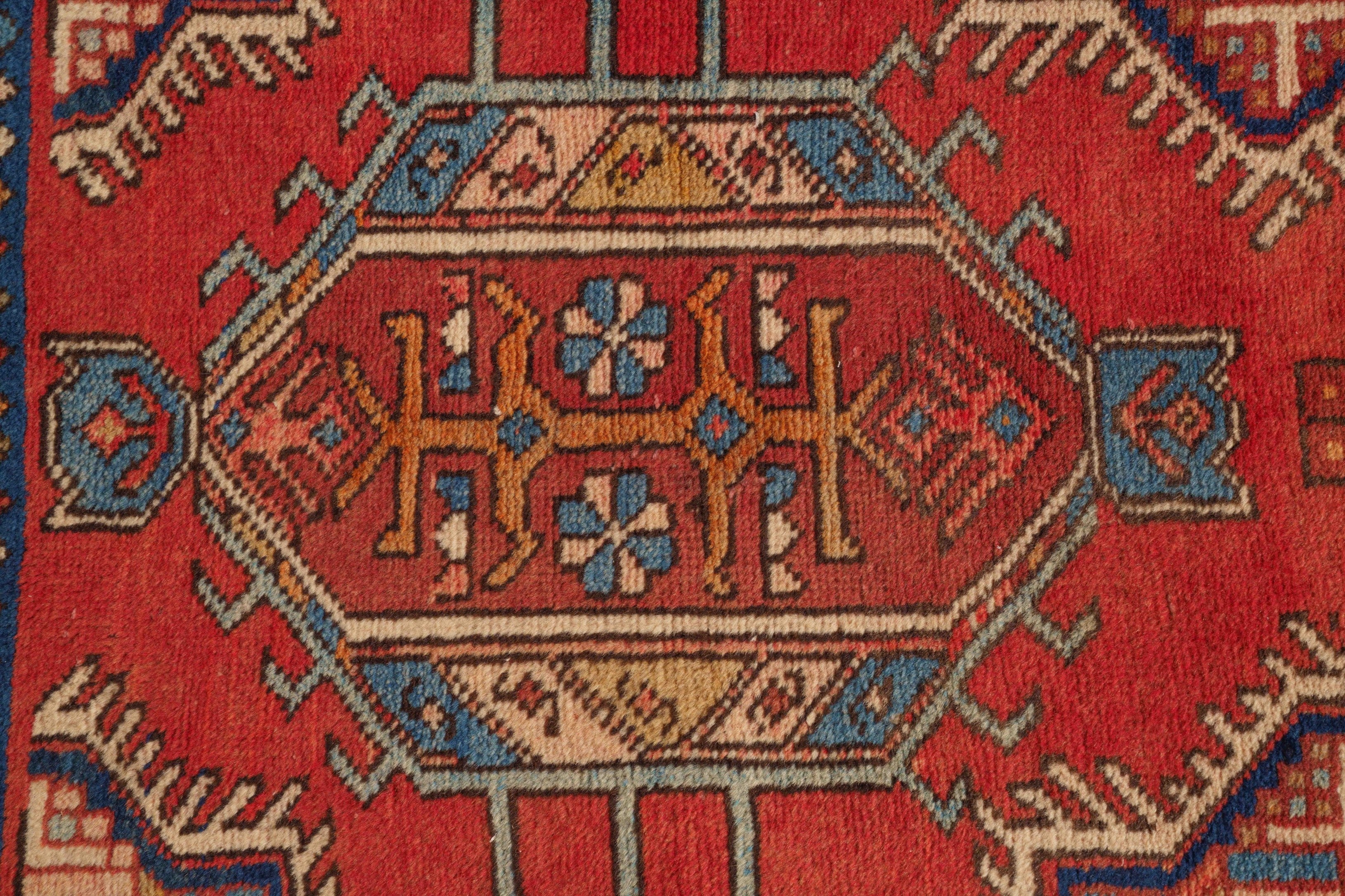 40075 Antique Perisian Heriz Runner