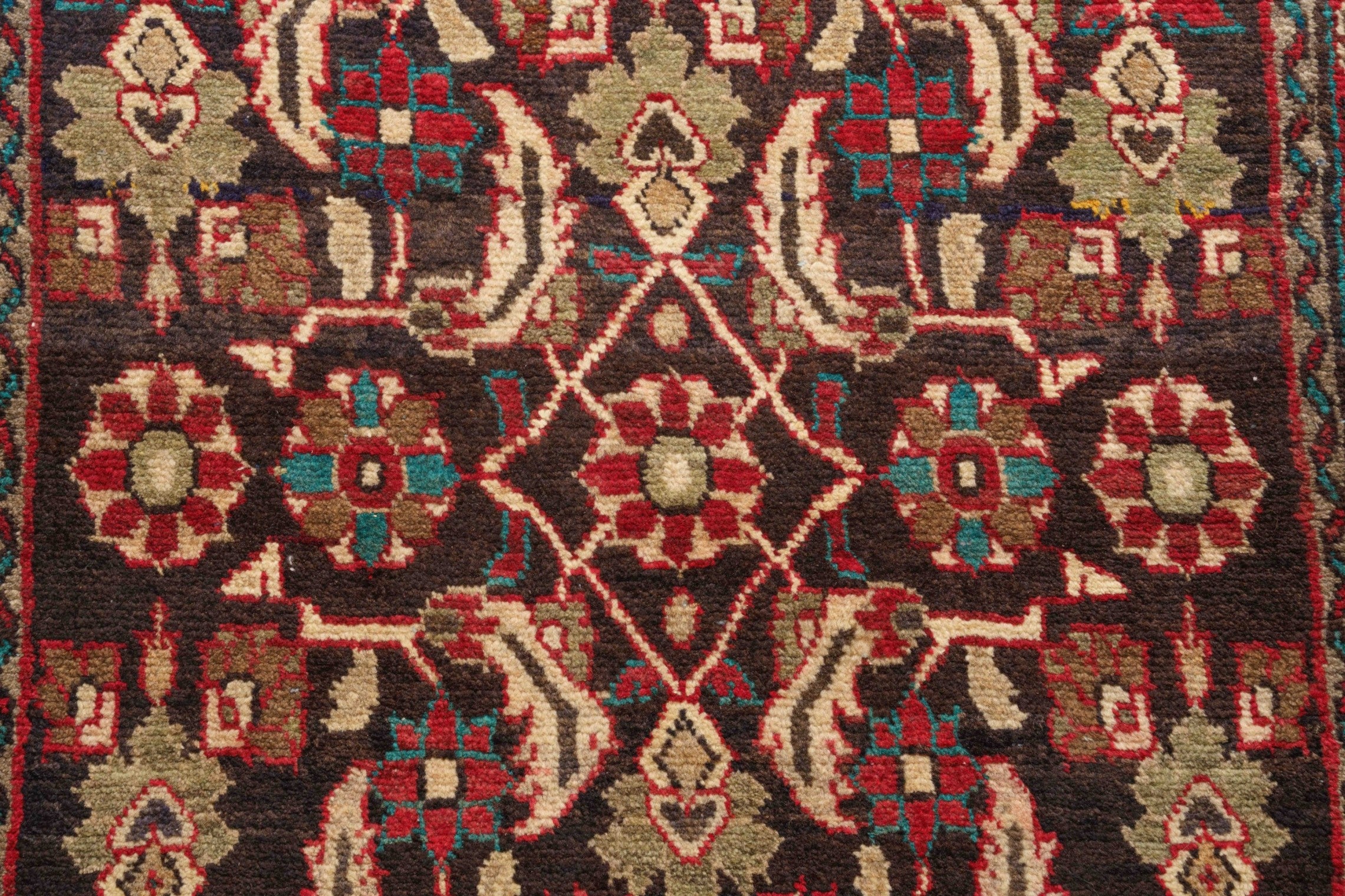 40084 Antique Perian Runner