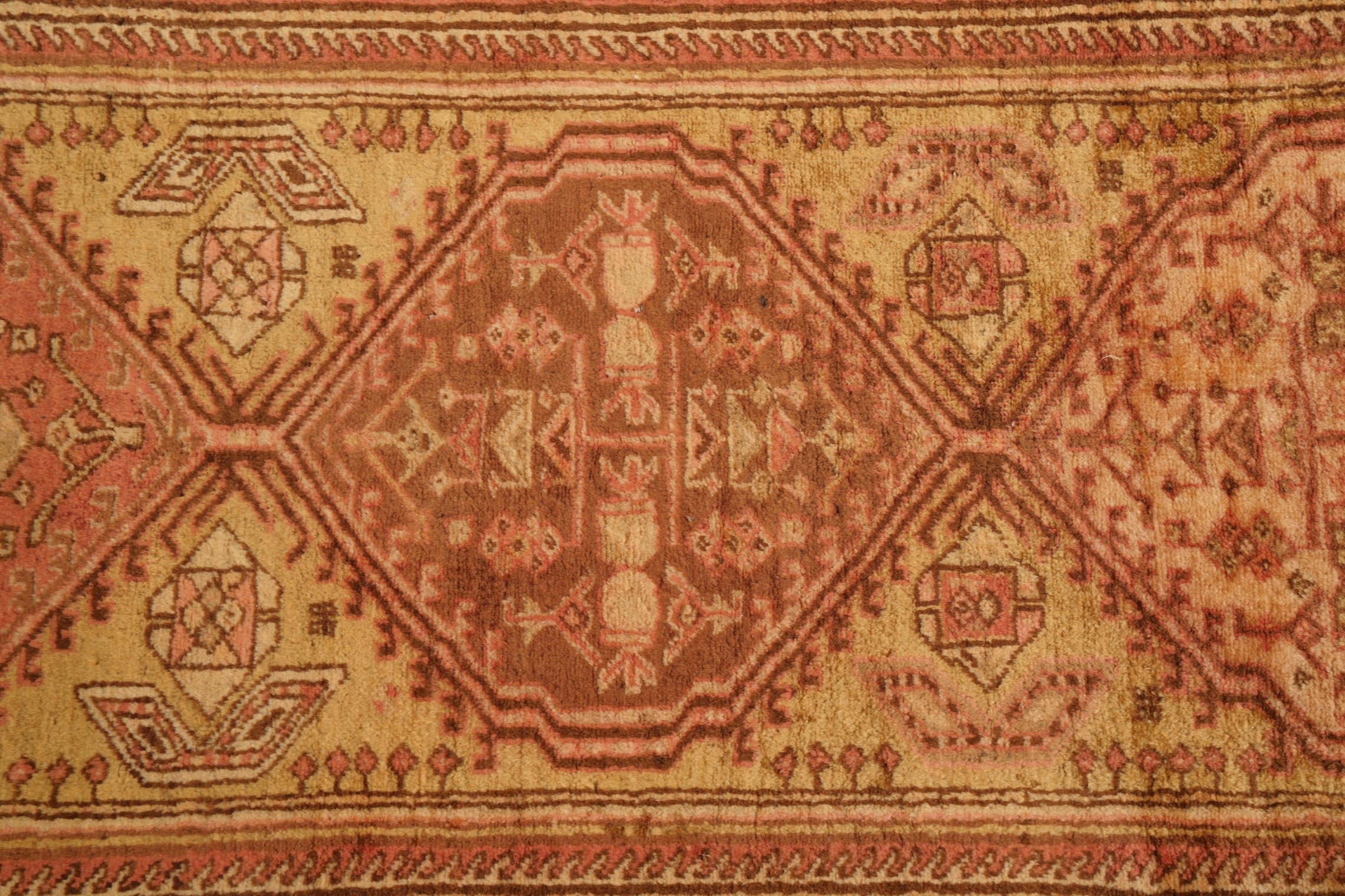 40089 Antique N.West Perian Runner