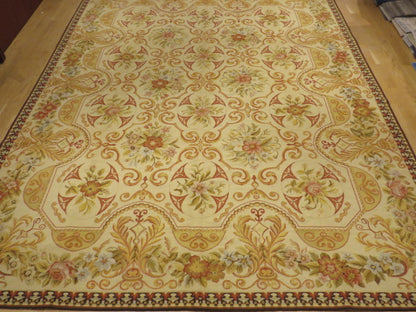 113 Needlepoint Carpet