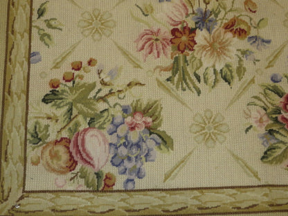 115 Needlepoint Carpet