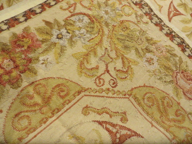 187 Needlepoint Carpet
