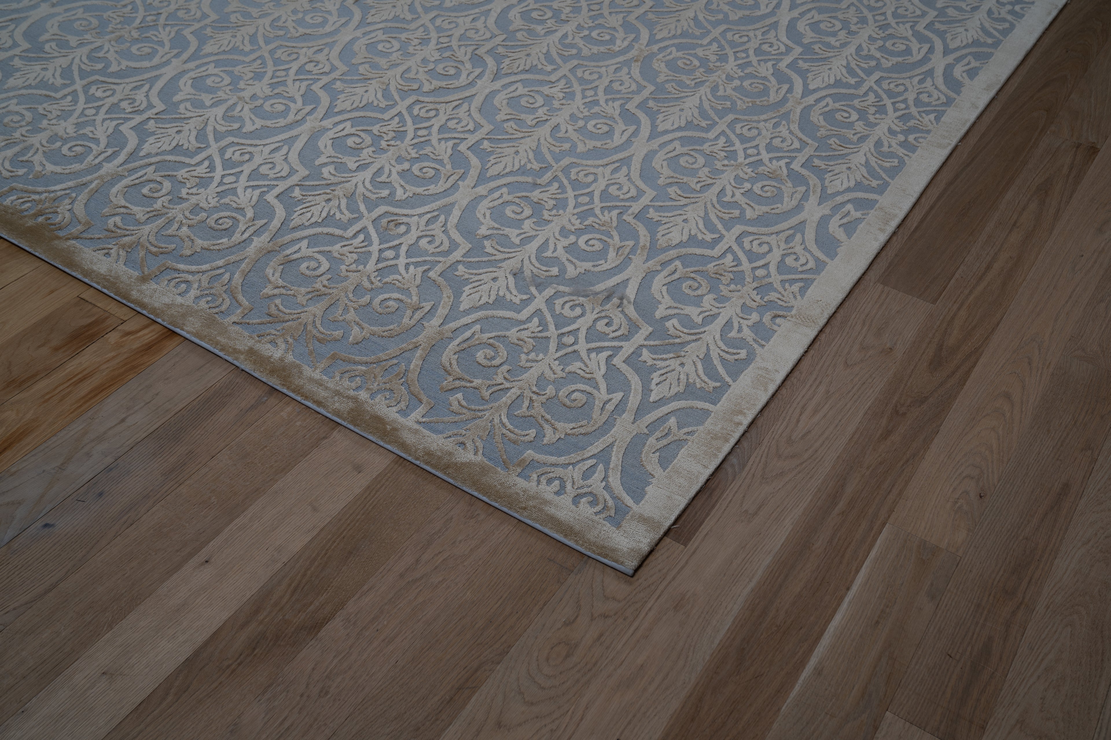 20007 Fine Hand Knotted Nepal Rug