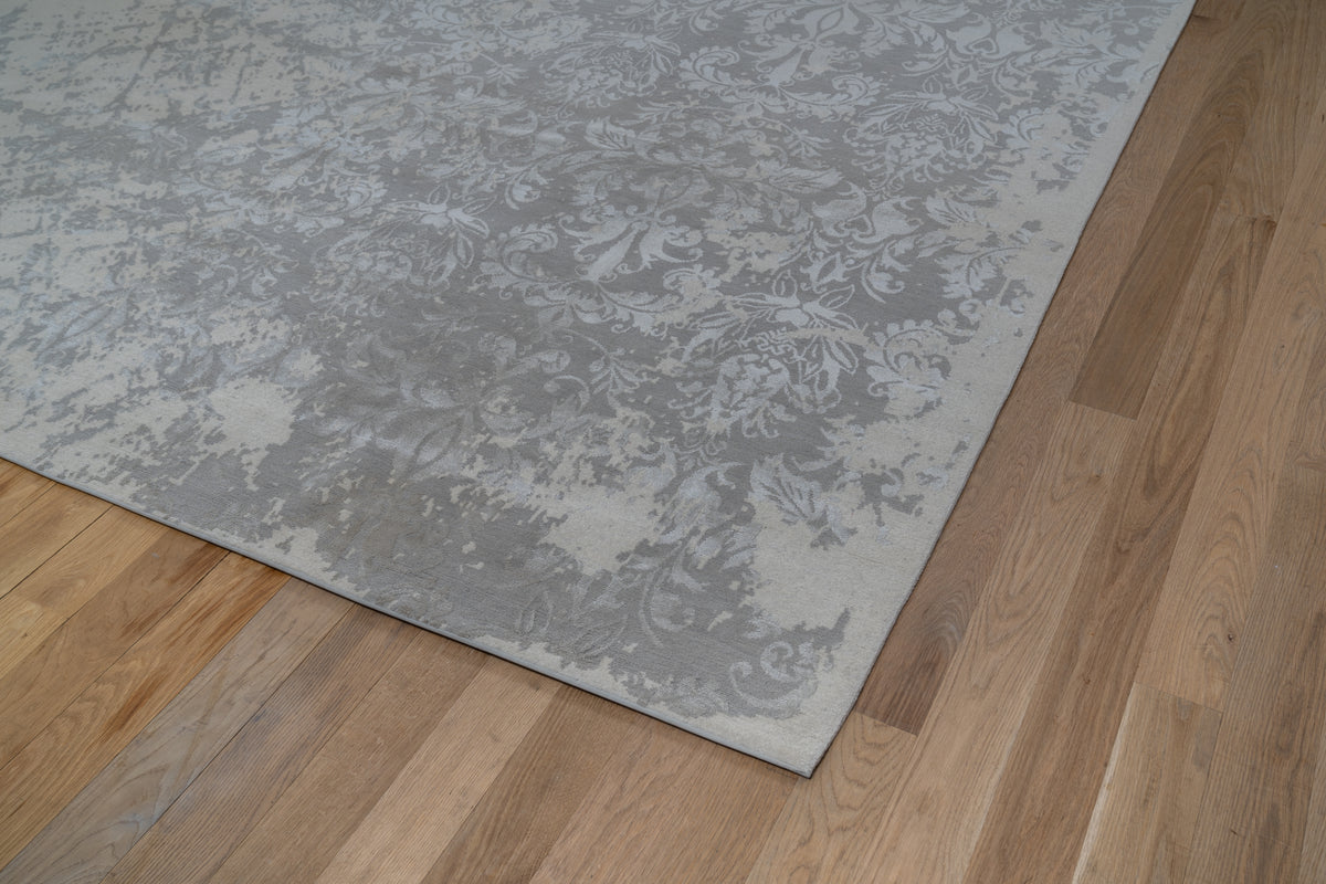 200013 Fine Hand Knotted Nepal Rug
