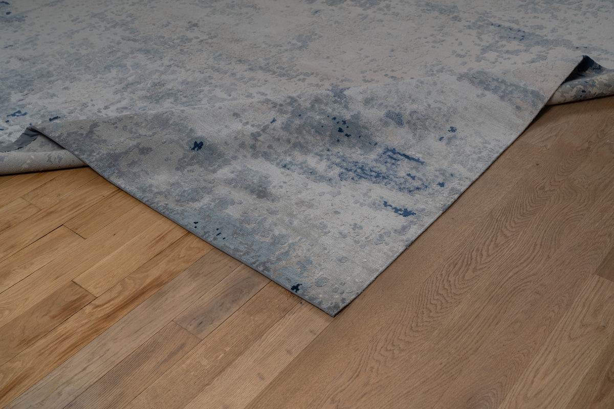 20046 Fine Hand Knotted Nepal Rug