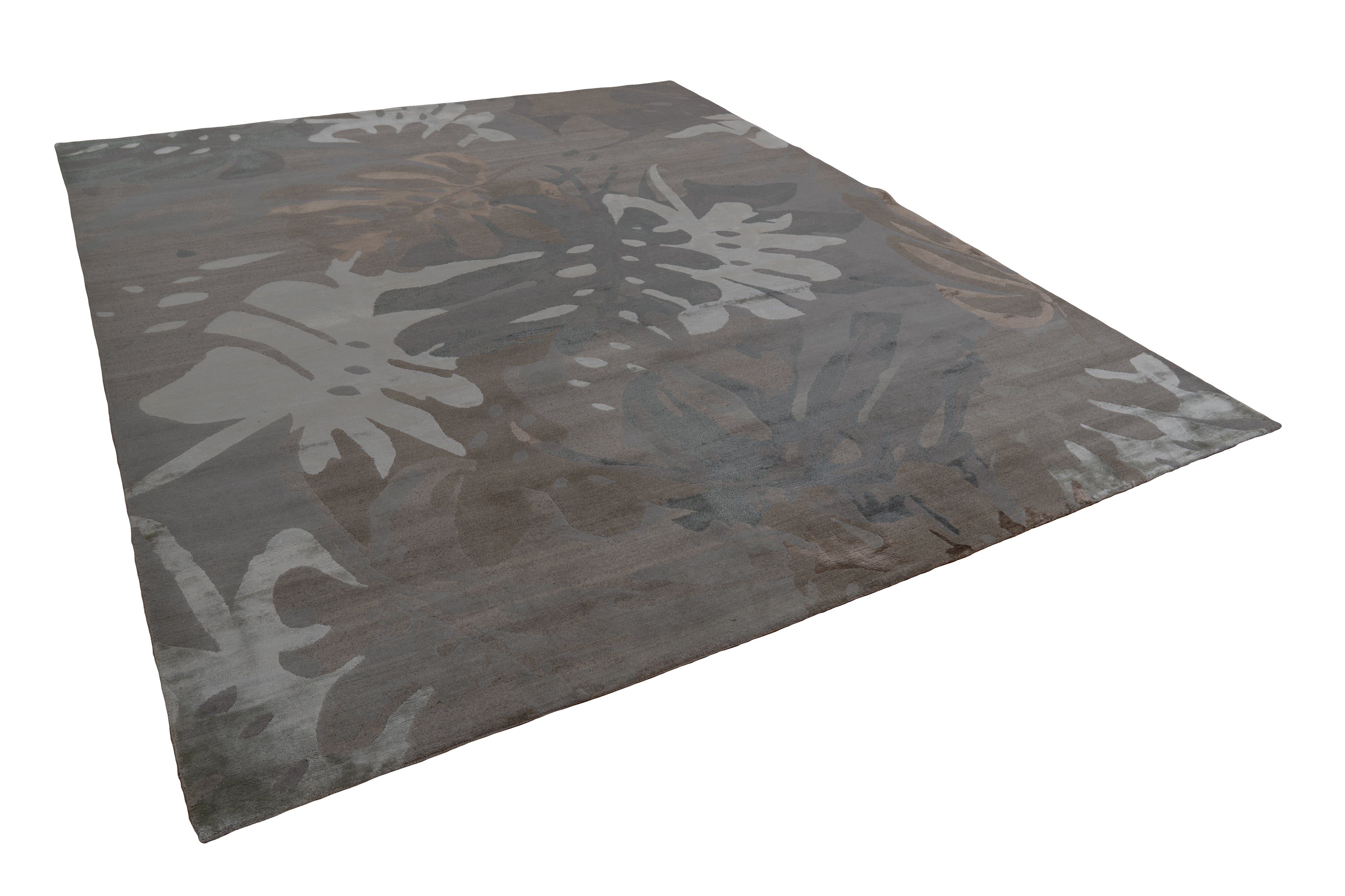 20065 Fine Hand Knotted Nepal Rug