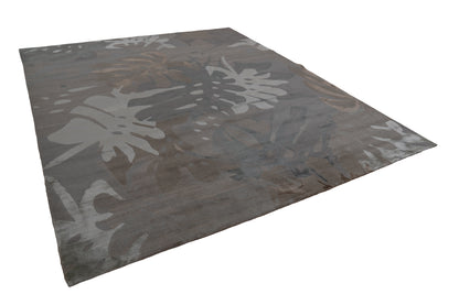 20065 Fine Hand Knotted Nepal Rug