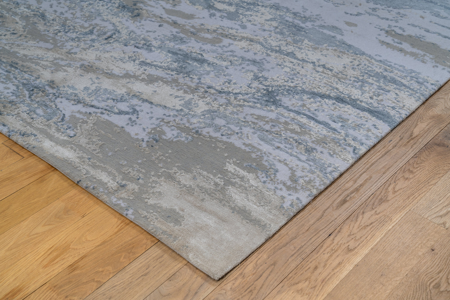 20078 Fine Hand Knotted Nepal Rug