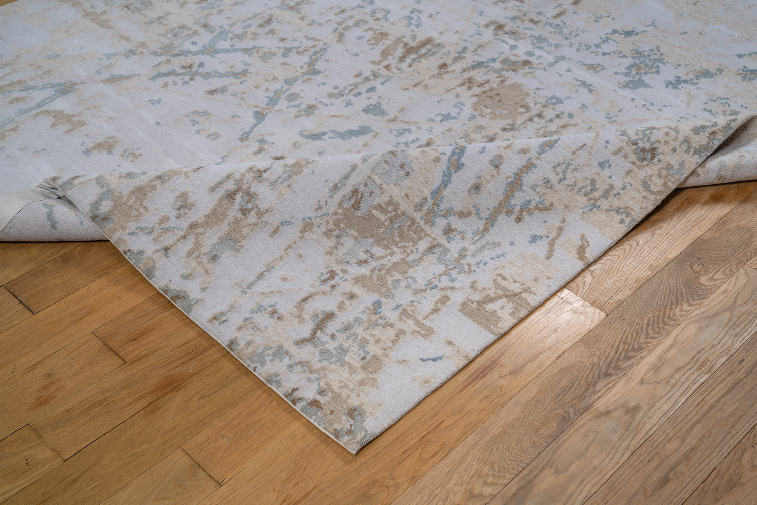 20081 Fine Hand Knotted Nepal Rug