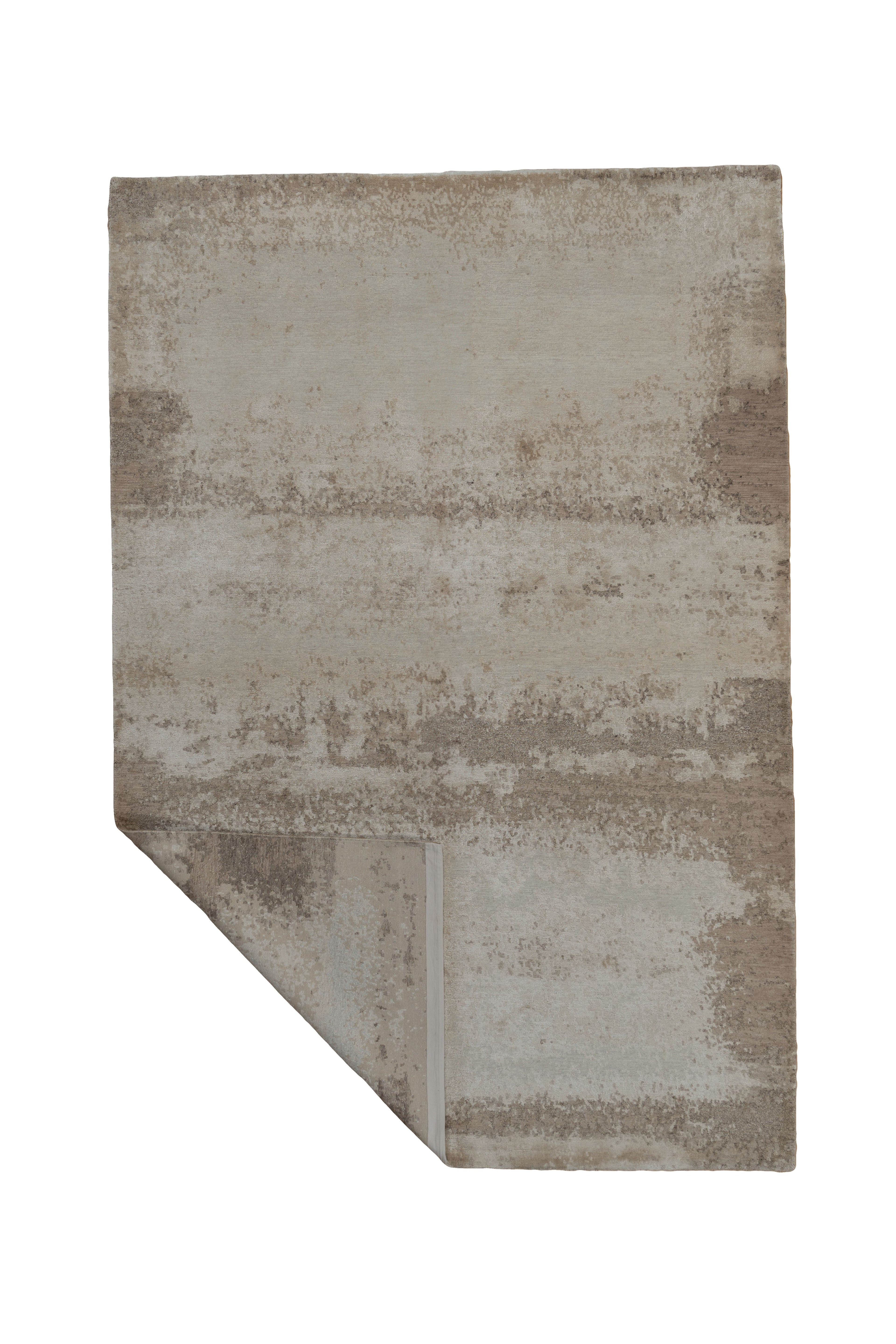 20083 Fine Hand Knotted Nepal Rug