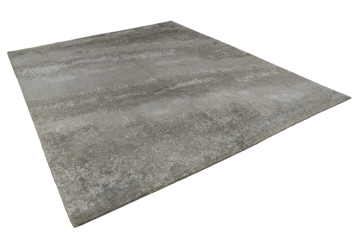 20085 Fine Hand Knotted Nepal Rug