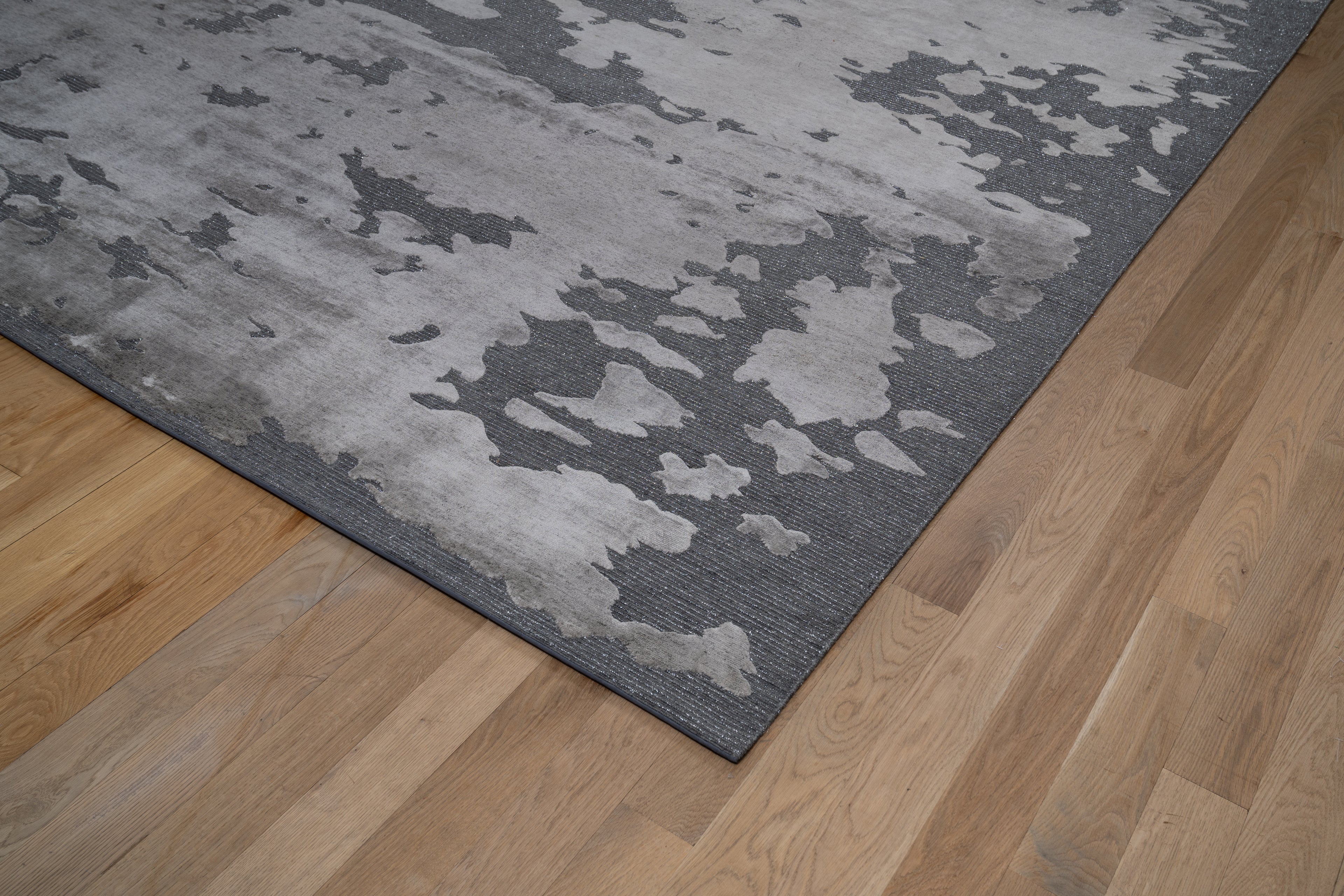 20086 Fine Hand Knotted Nepal Rug