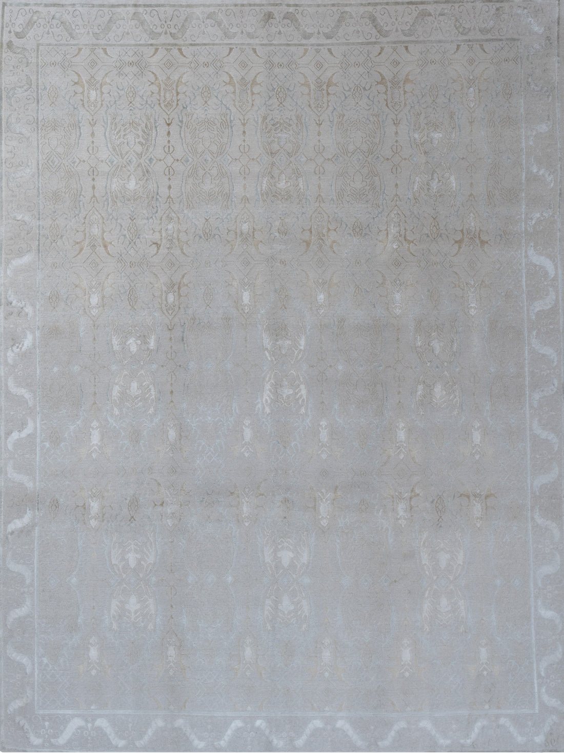 20093 Fine Hand Knotted Nepal Rug