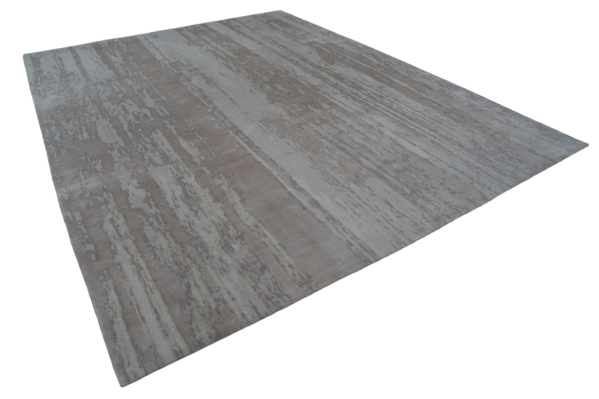 20112 Fine Hand Knotted Nepal Rug