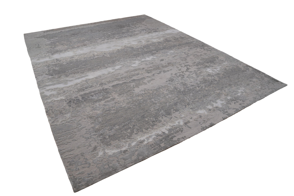 20113 Fine Hand Knotted Nepal Rug