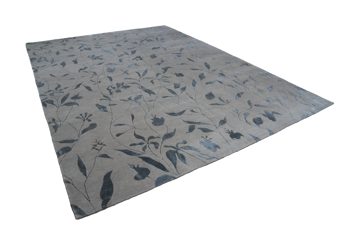 20115 Fine Hand Knotted Nepal Rug