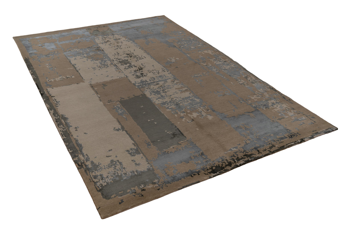20116 Fine Hand Knotted Nepal Rug