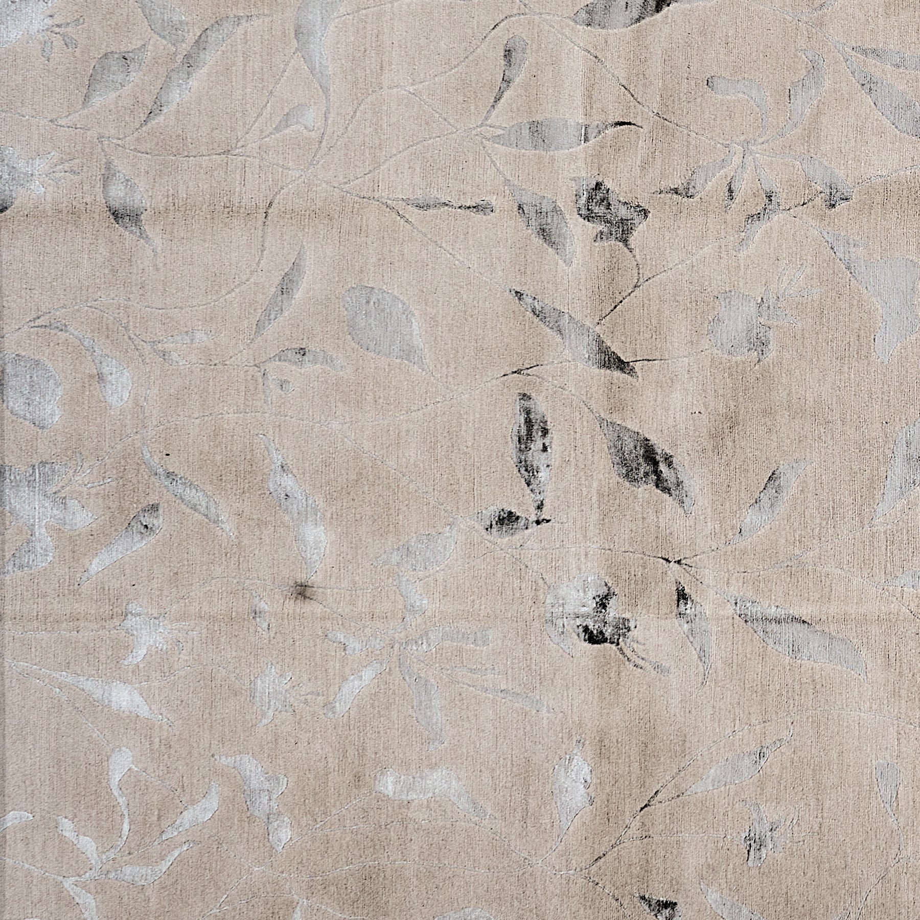 20145 Fine Hand Knotted Nepal Rug