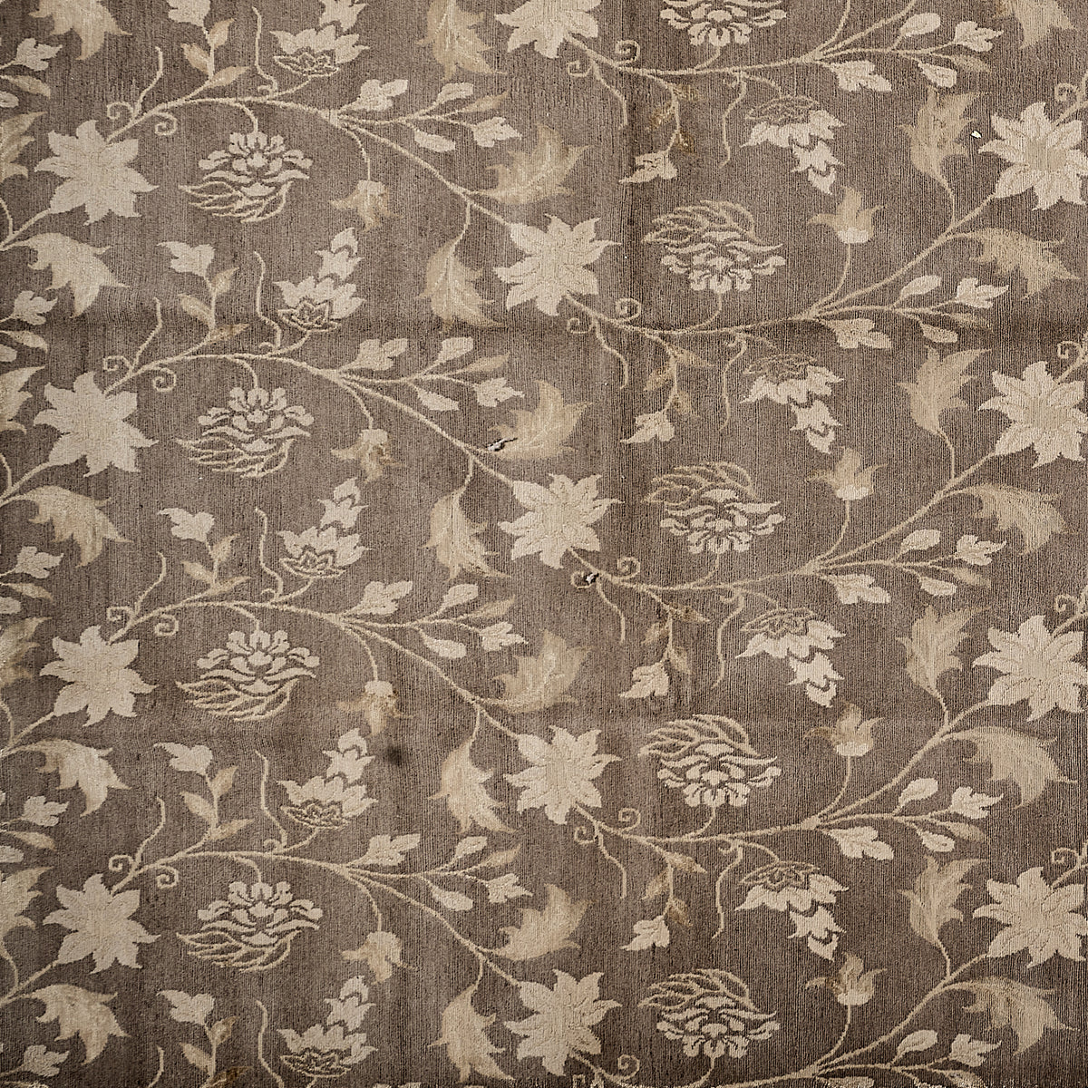 20148 Fine Hand Knotted Nepal Rug