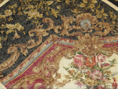 221 Needlepoint Carpet
