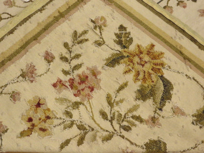 242 Needlepoint Carpet