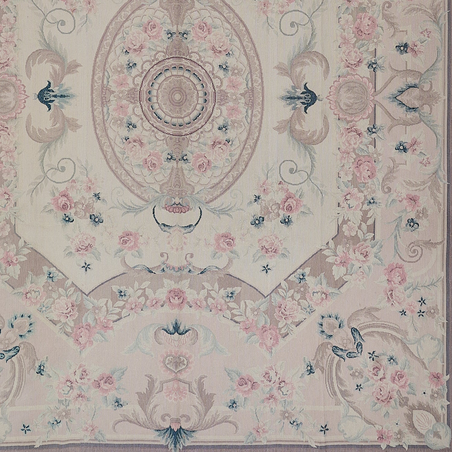 286 Needlepoint Carpet