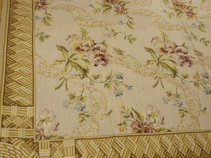 289 Needlepoint Carpet