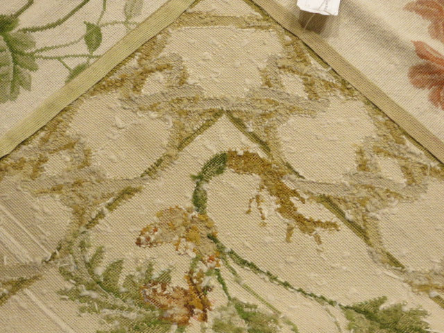 305 Needlepoint Carpet