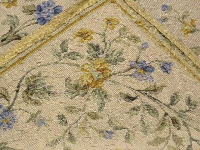 308 Needlepoint Carpet