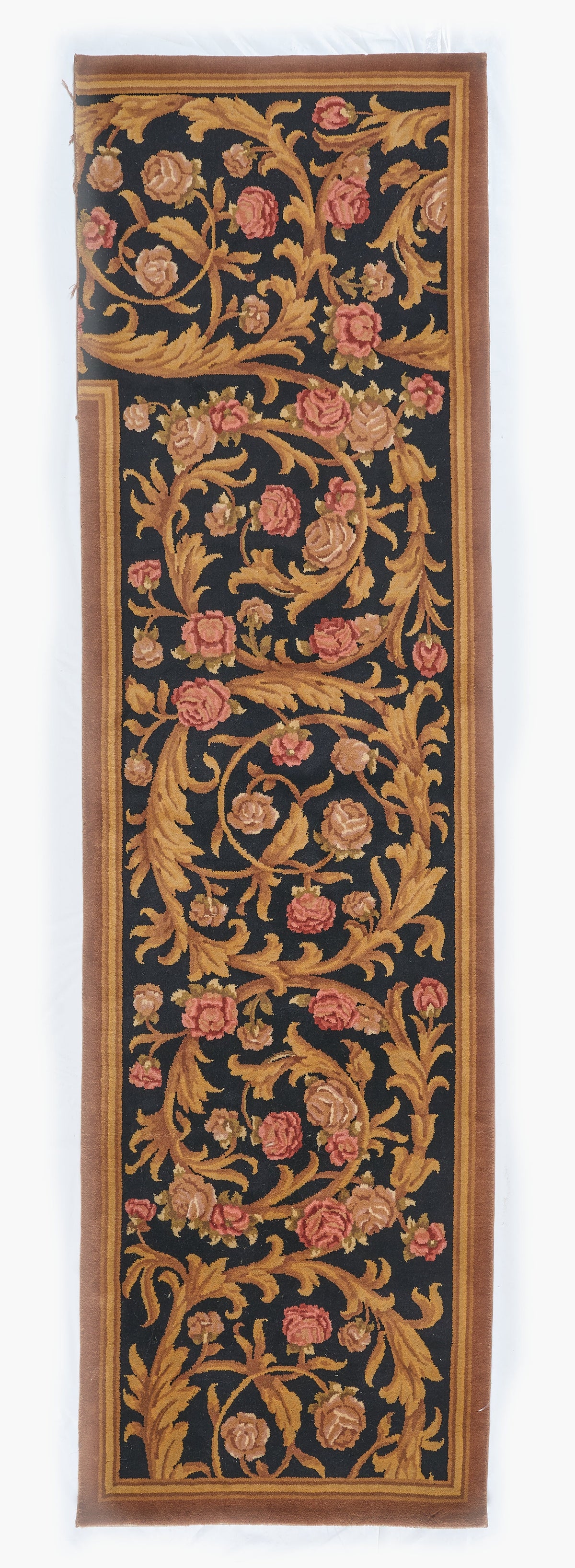 40021 Hand Knotted European Savonnerie