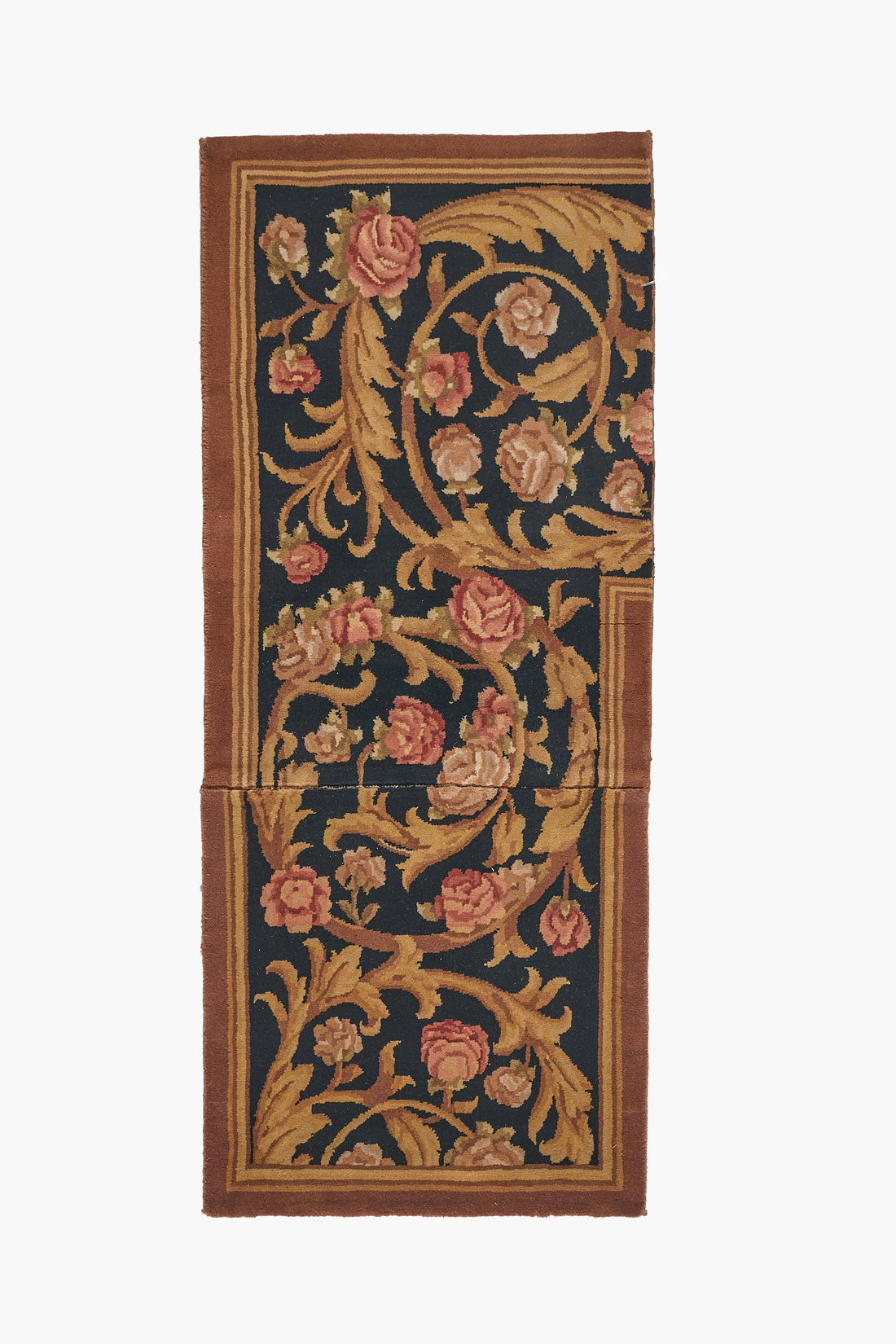 40022 Hand Knotted European Savonnerie
