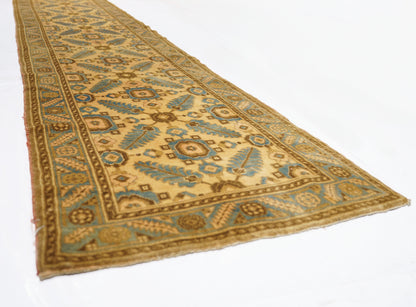 40050 Semi-Antique Persian Runner