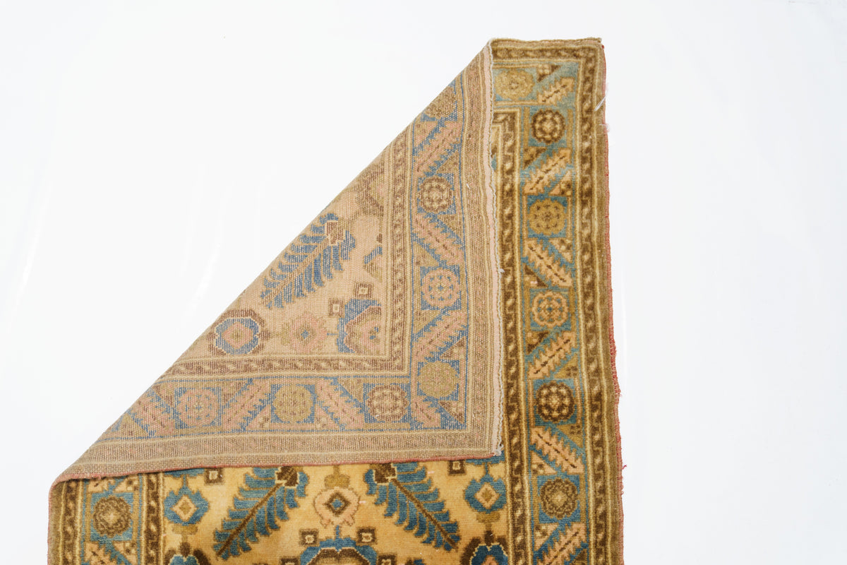 40050 Semi-Antique Persian Runner