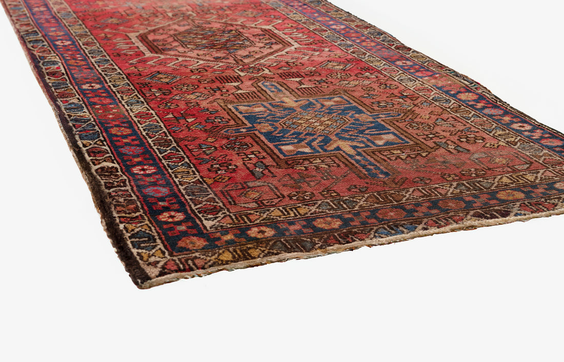 40056 Antique persian Heriz Runner