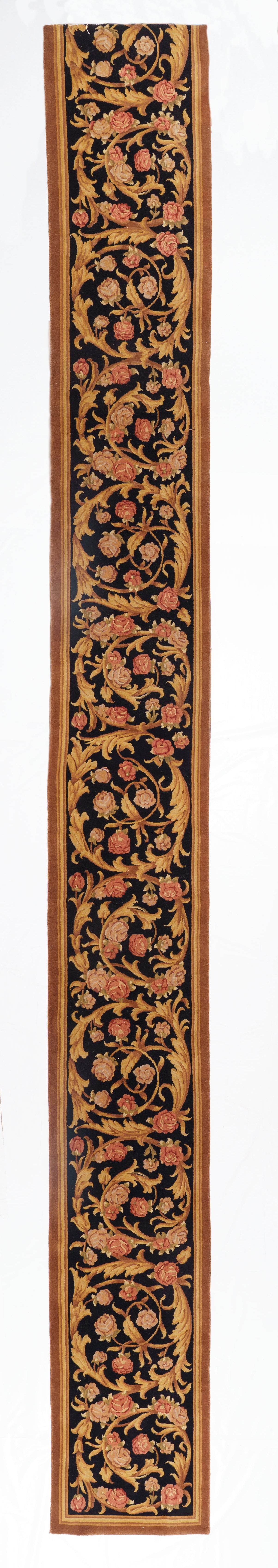 40093 European Hand Knotted