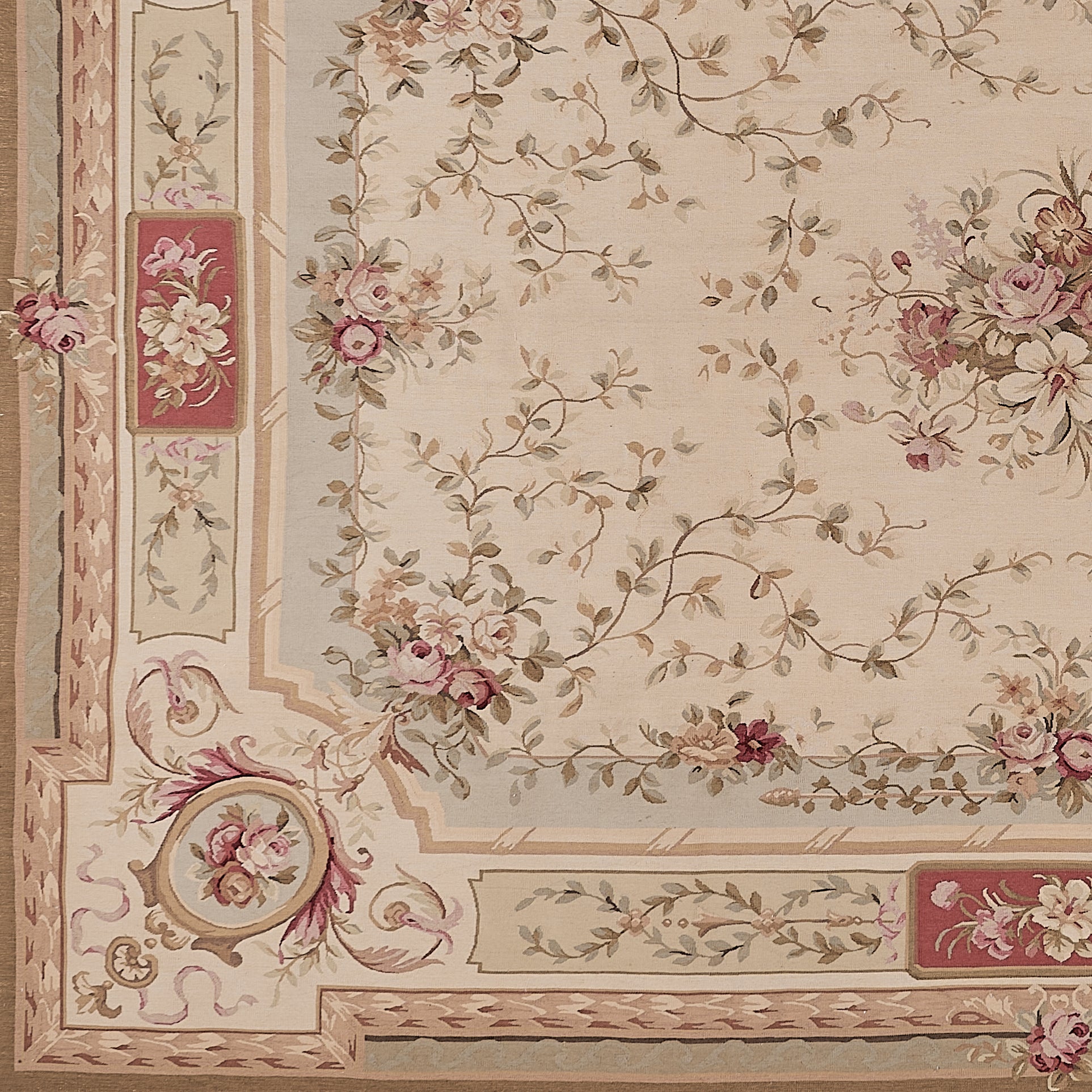 400 Antique 19th C Design Aubusson Rug